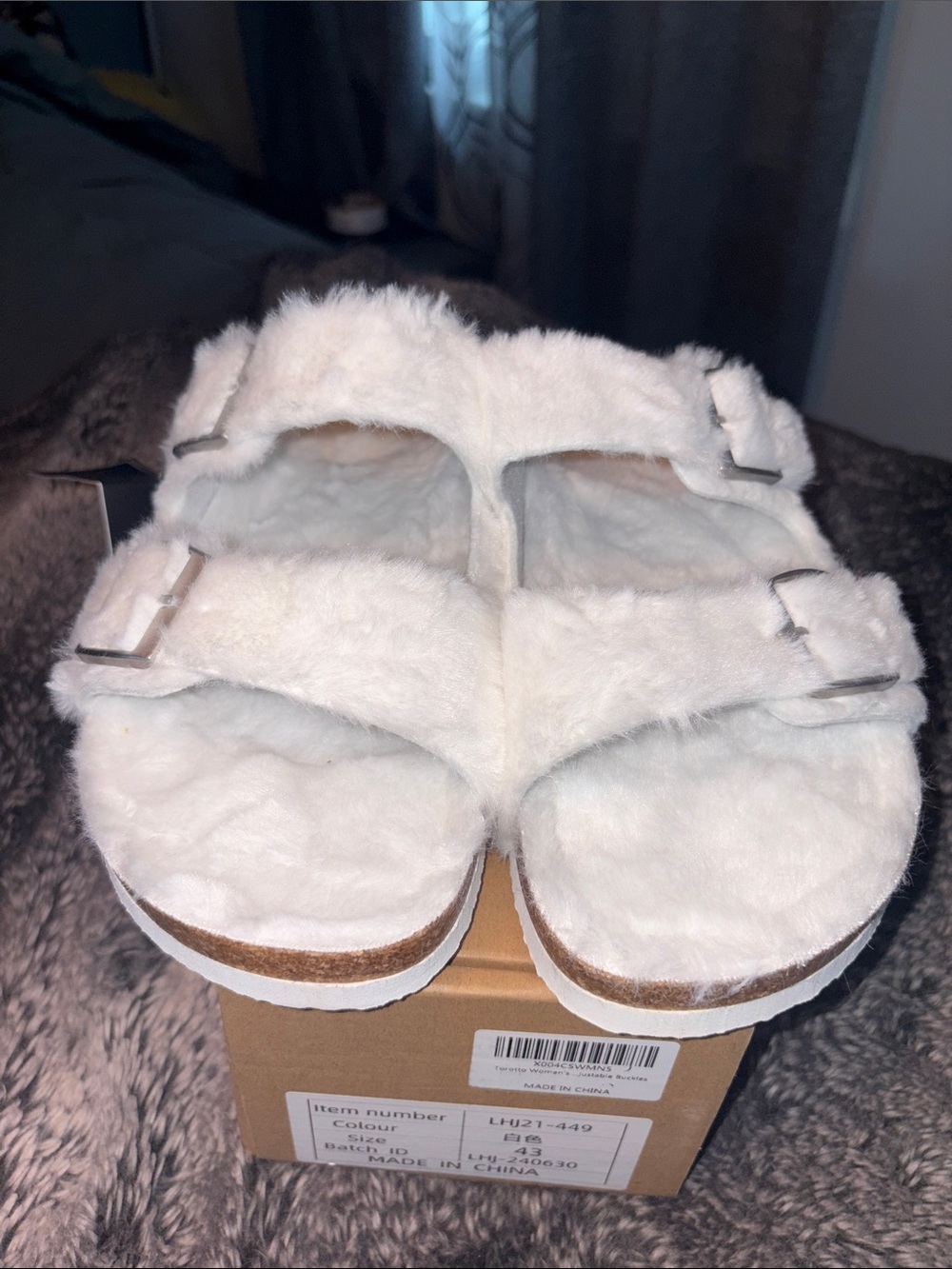 Plush Double-Strap Women's Fur Slide Sandals in White